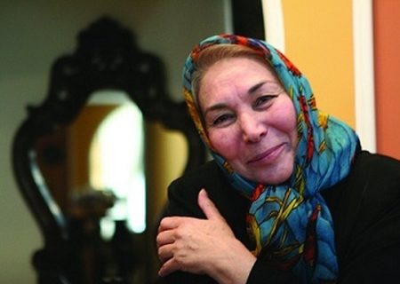 ‌وداع با پیکر پروانه معصومی در رشت