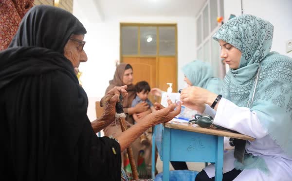 داستان دو دهه معطلی؛ چرا خانواده‌ها پزشک‌دار نشدند؟