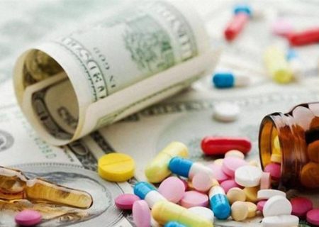 تامین ۴.۳ میلیارد دلار ارز برای دارو و تجهیزات پزشکی در ۱۴۰۲