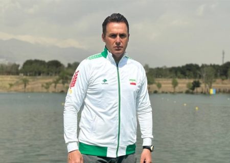 فرزام: باید شرایط آمادگی استاندارد را در روئینگ داشته باشیم