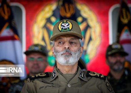 سرلشکر موسوی: به تعدی دشمنان «پاسخی طوفانی» می‌دهیم